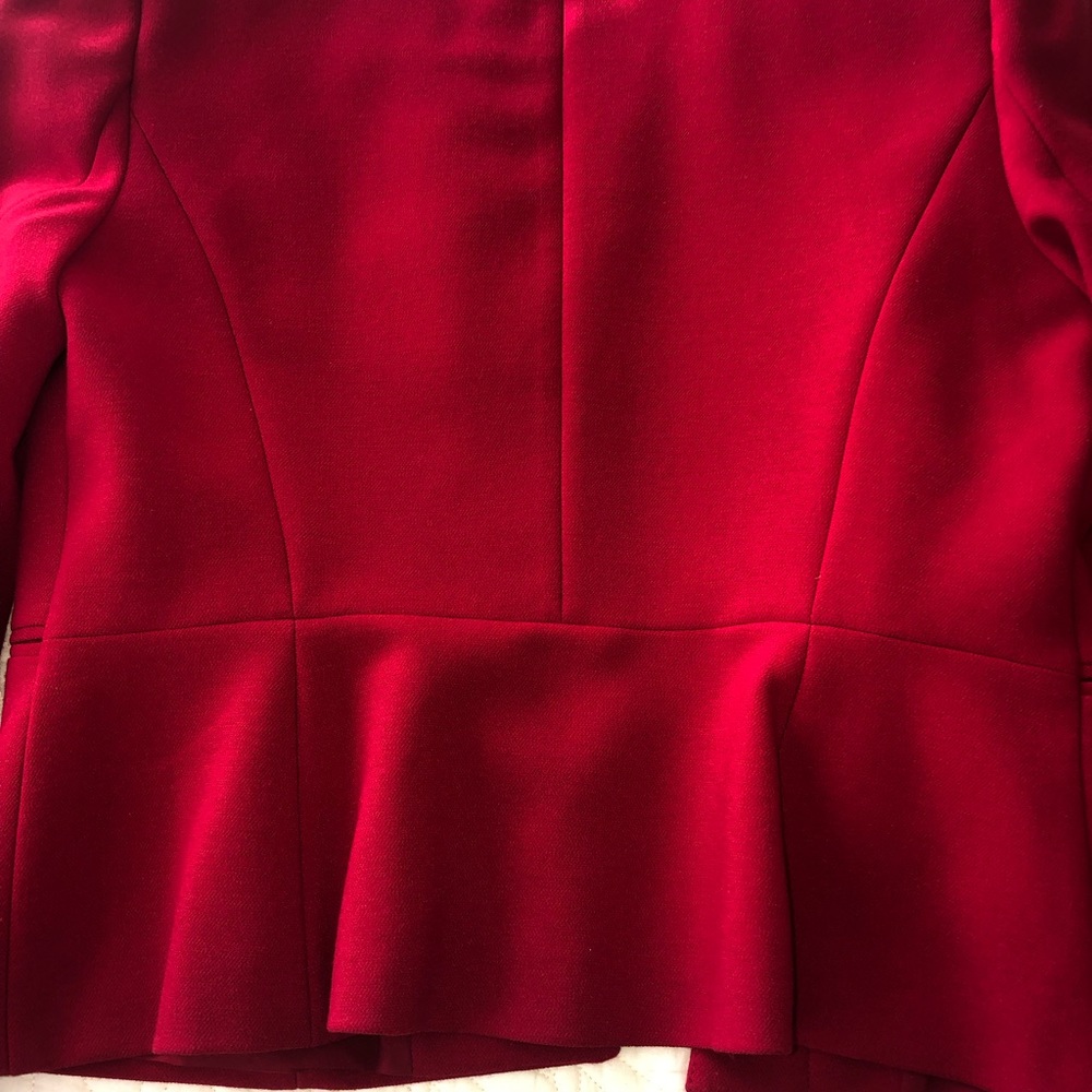 Ann Taylor Red peplum skirt suit size 6 - Picture 2 of 3